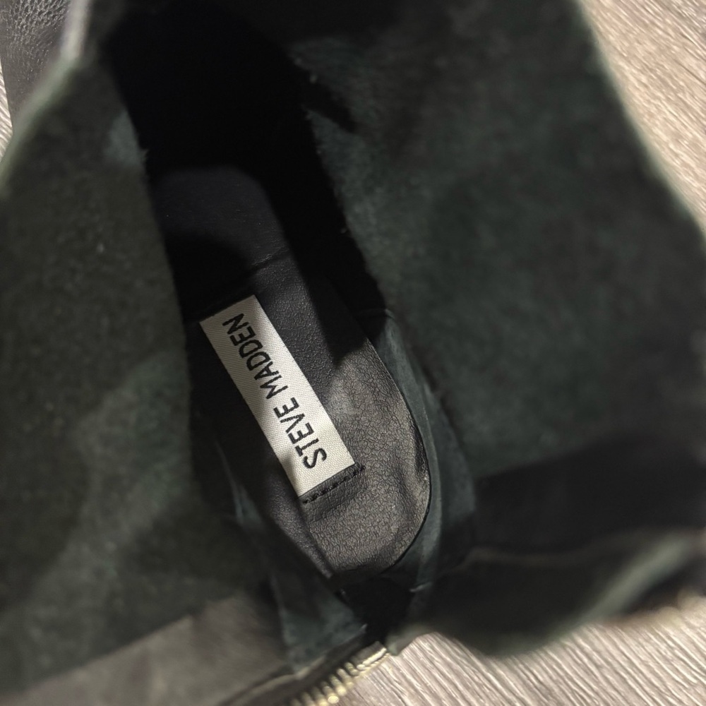 Steve Madden Leather Cafe Western Black Ankle Boots - Picture 4 of 6